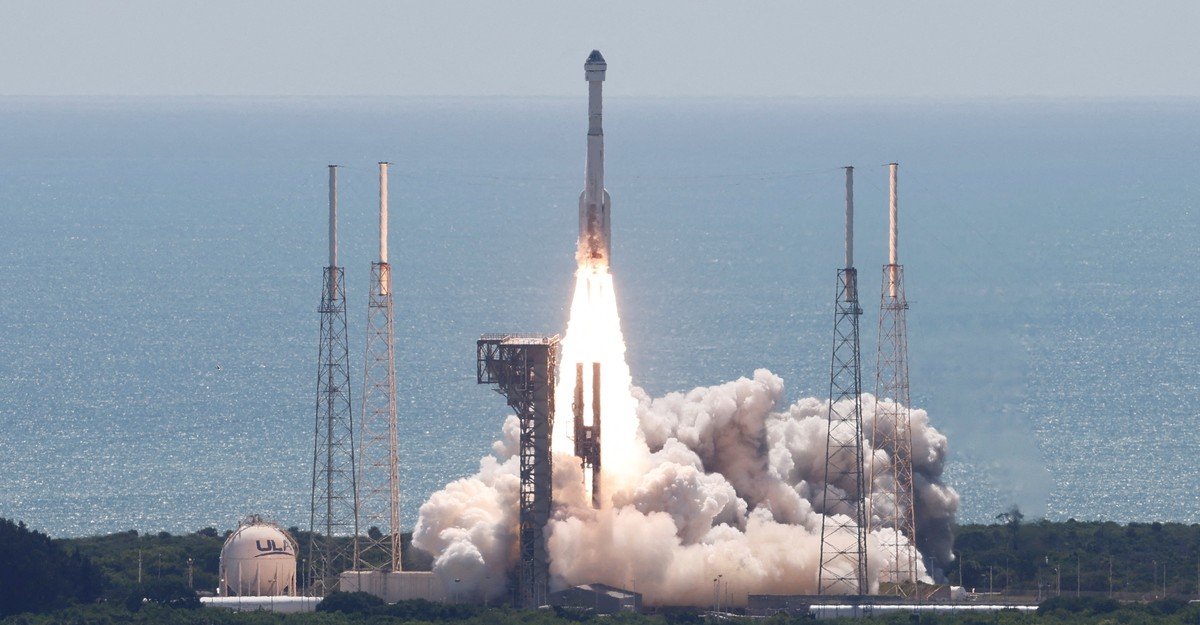 Pierwsi astronauci Boeinga w końcu są w drodze