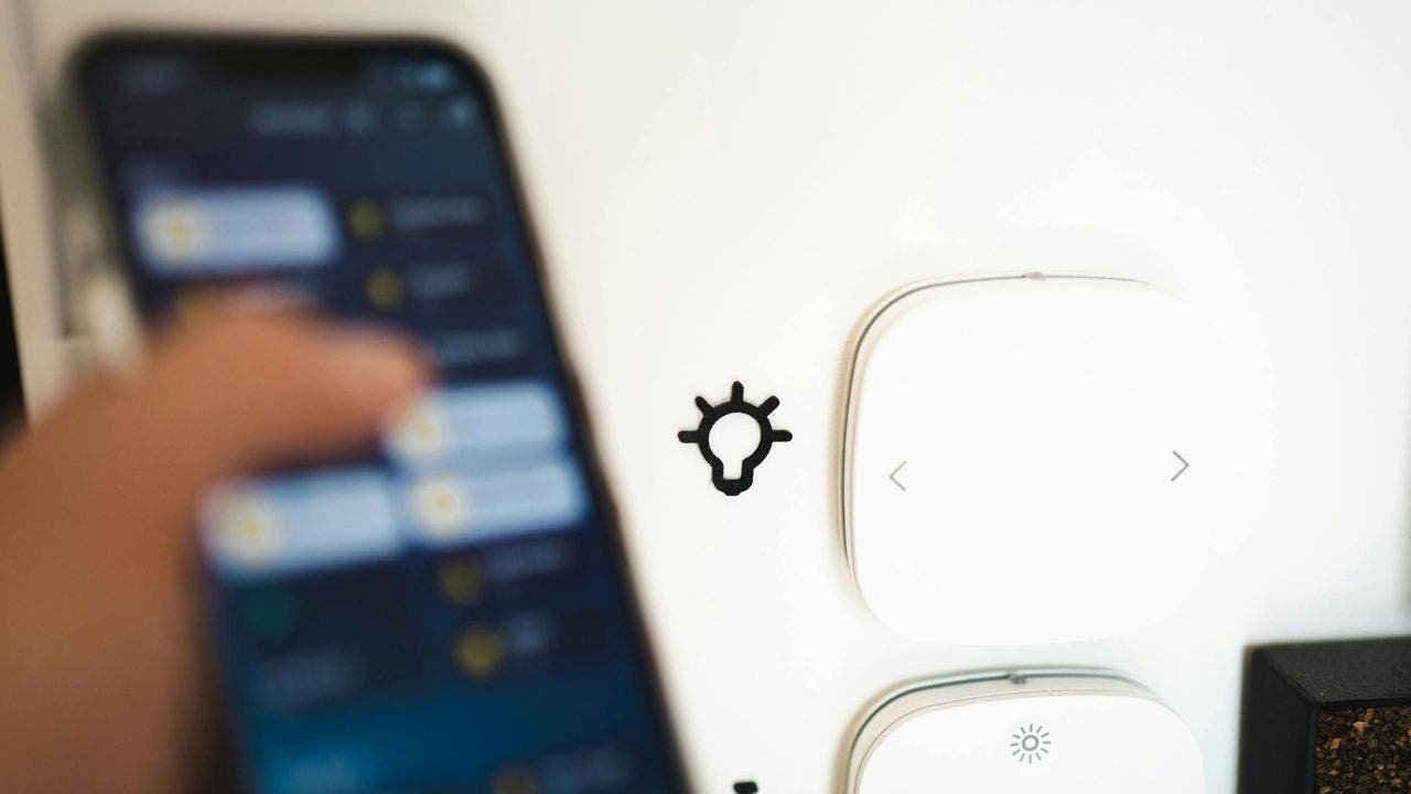 Smart Home Device Maker ujawnia 2,7 miliarda rekordów w ogromnym naruszeniu danych