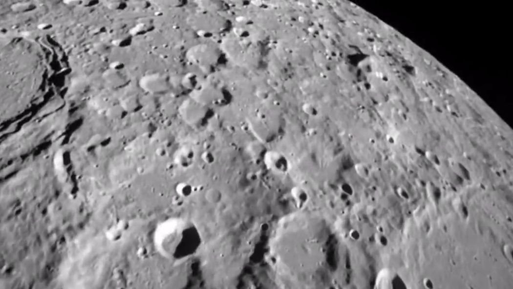 Blue Ghost Moon Lander obniża swoją orbitę, aby latać bliżej powierzchni Księżyca (wideo)