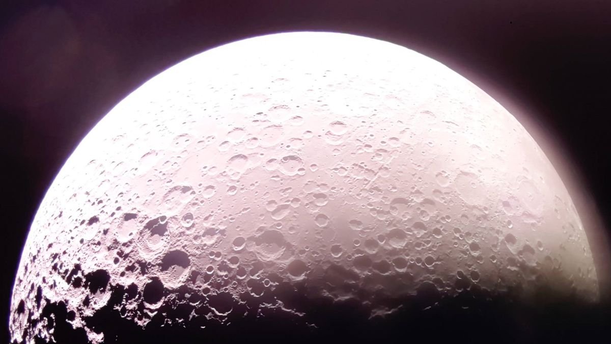 Witamy na Księżycu! Firefly’s Blue Ghost Lander dociera do Księżycowej Orbity (wideo, zdjęcia)
