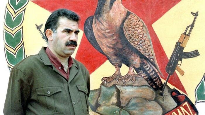 Założyciel PKK nakazuje grupie kurdyjskiej położyć broń, rozpuścić w historycznym oświadczeniu