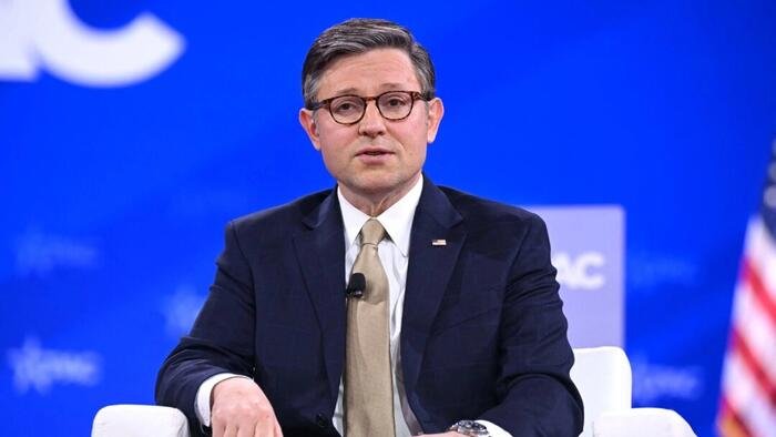 Mówca domu Johnson odpowiada na pomysł czeków „Doge Dividend”