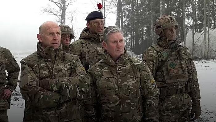 Europejscy szefowie wojskowi zaproponowali wątpliwy plan wysłania 30 000 żołnierzy na Ukrainę