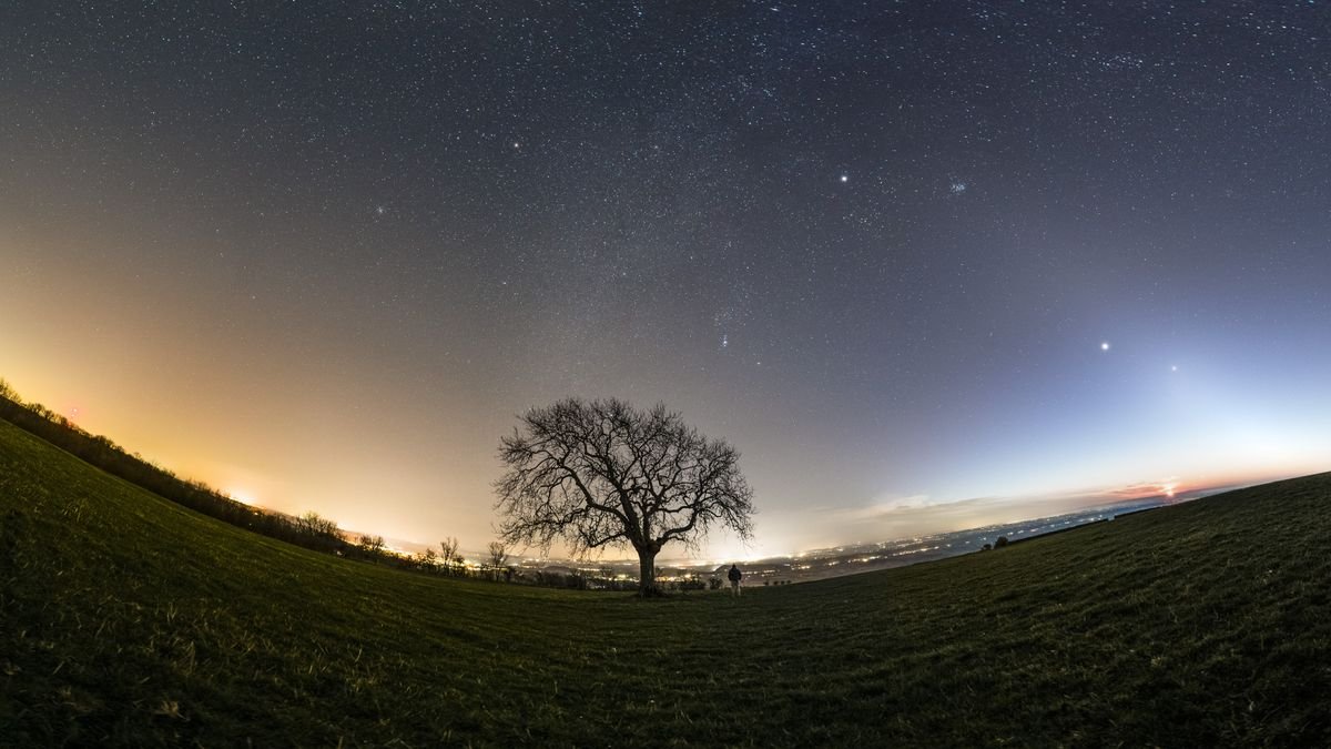 Parada planetarna „raz w życiu”