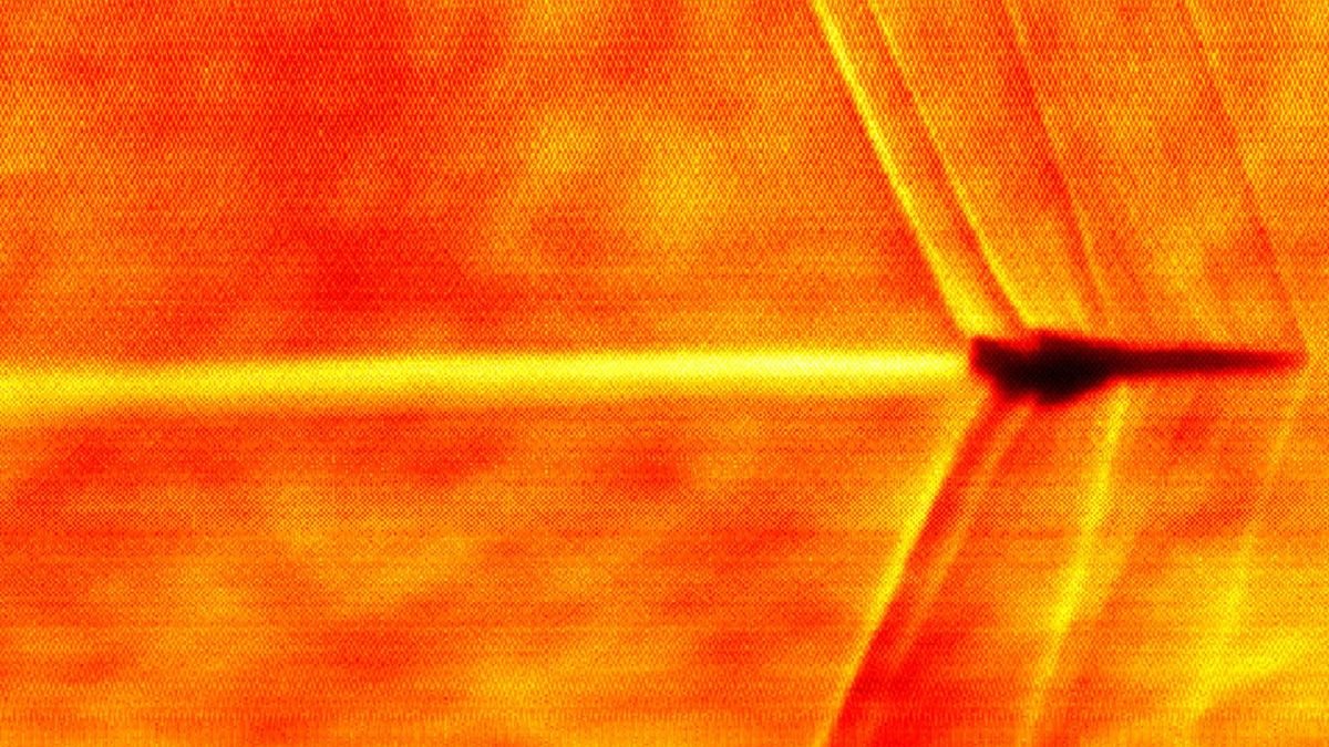 BOOM Supersonic XB-1 Jet leciał przed słońcem, aby NASA mogła zrobić to niesamowite zdjęcie Wave Shock Wave
